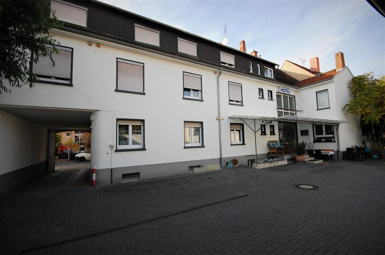 Hotel Haus Isenburg Neu-Isenburg Exterior photo